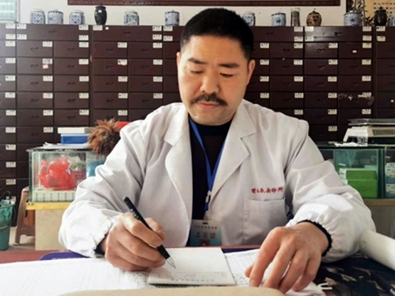 中医 专家——余长安