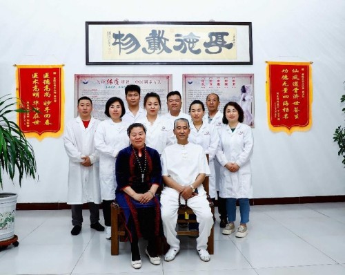 道医传薪 健康筑梦——王少青的非遗传承与产业担当