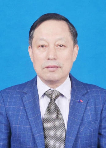 薪火传岐黄 仁心 济苍生 ——记基层名中医钱国锋的半世医路