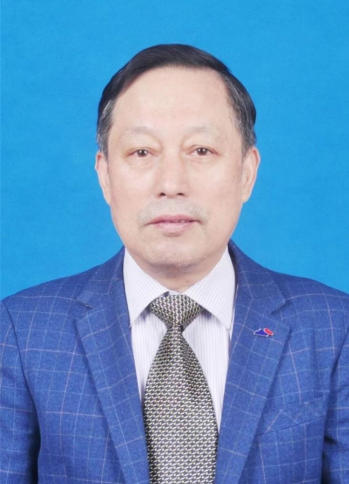 薪火传岐 黄 仁心济苍生 ——记基层名中医 钱国锋的半世医路