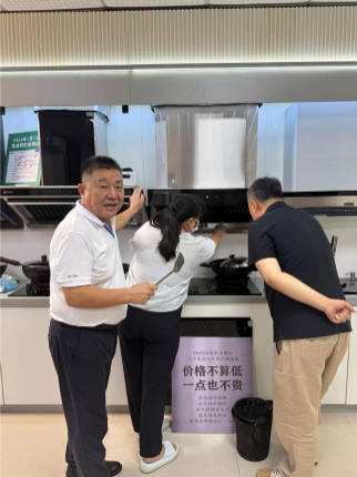 解码厨房革命 让油烟不再是家庭心脑血管隐形杀手 侯建军 心脑血管疾病预防和康复的践行者